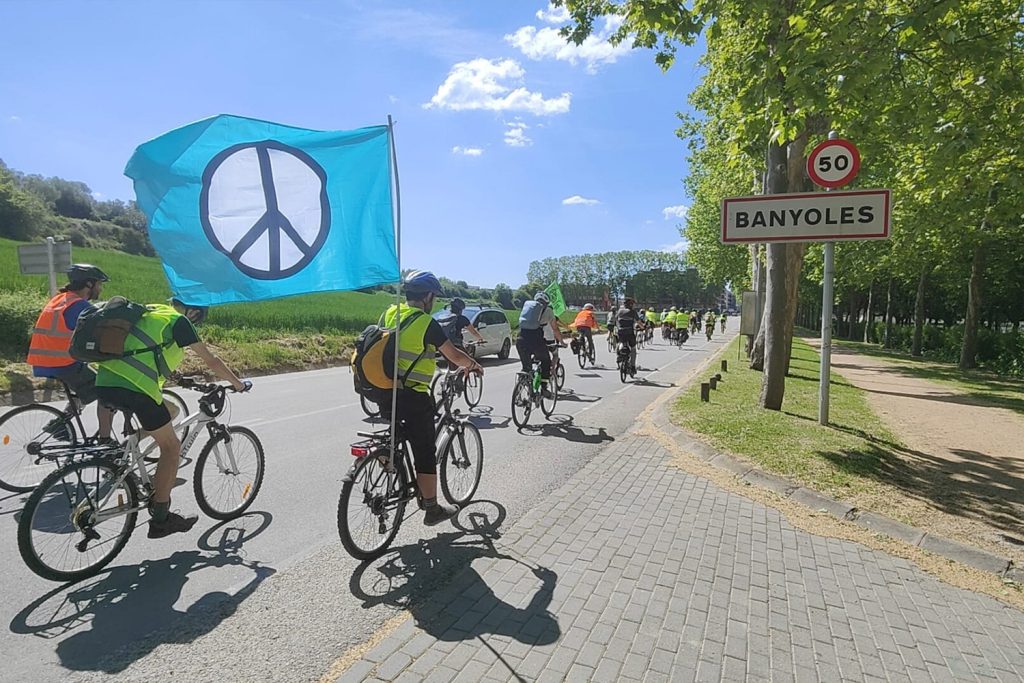 La pedalada per la campanya “Movem-nos pel Transport Públic” > Movem-nos pel Transport Públic
