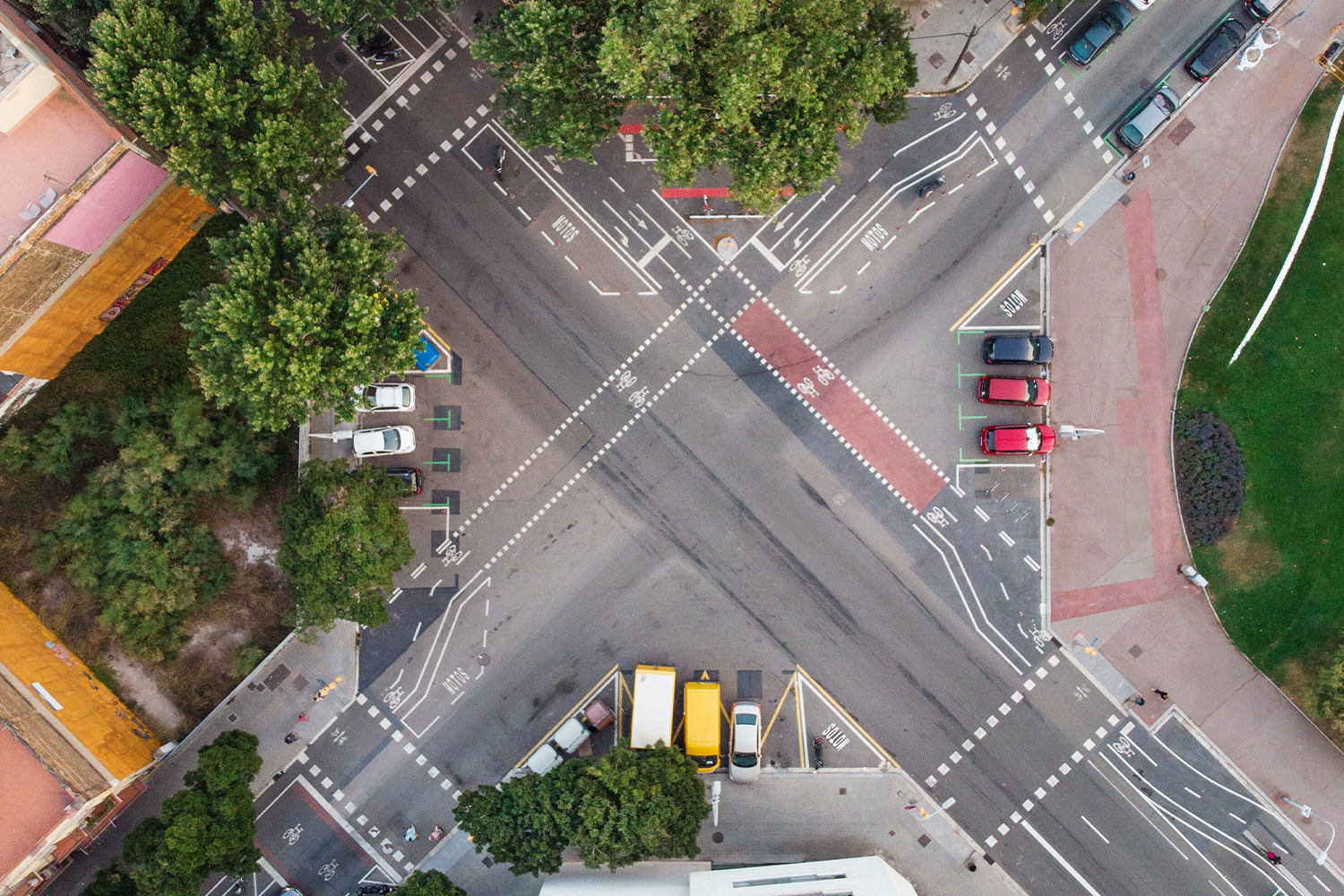 Tràfic Barcelona > Unsplash, Ekenstam