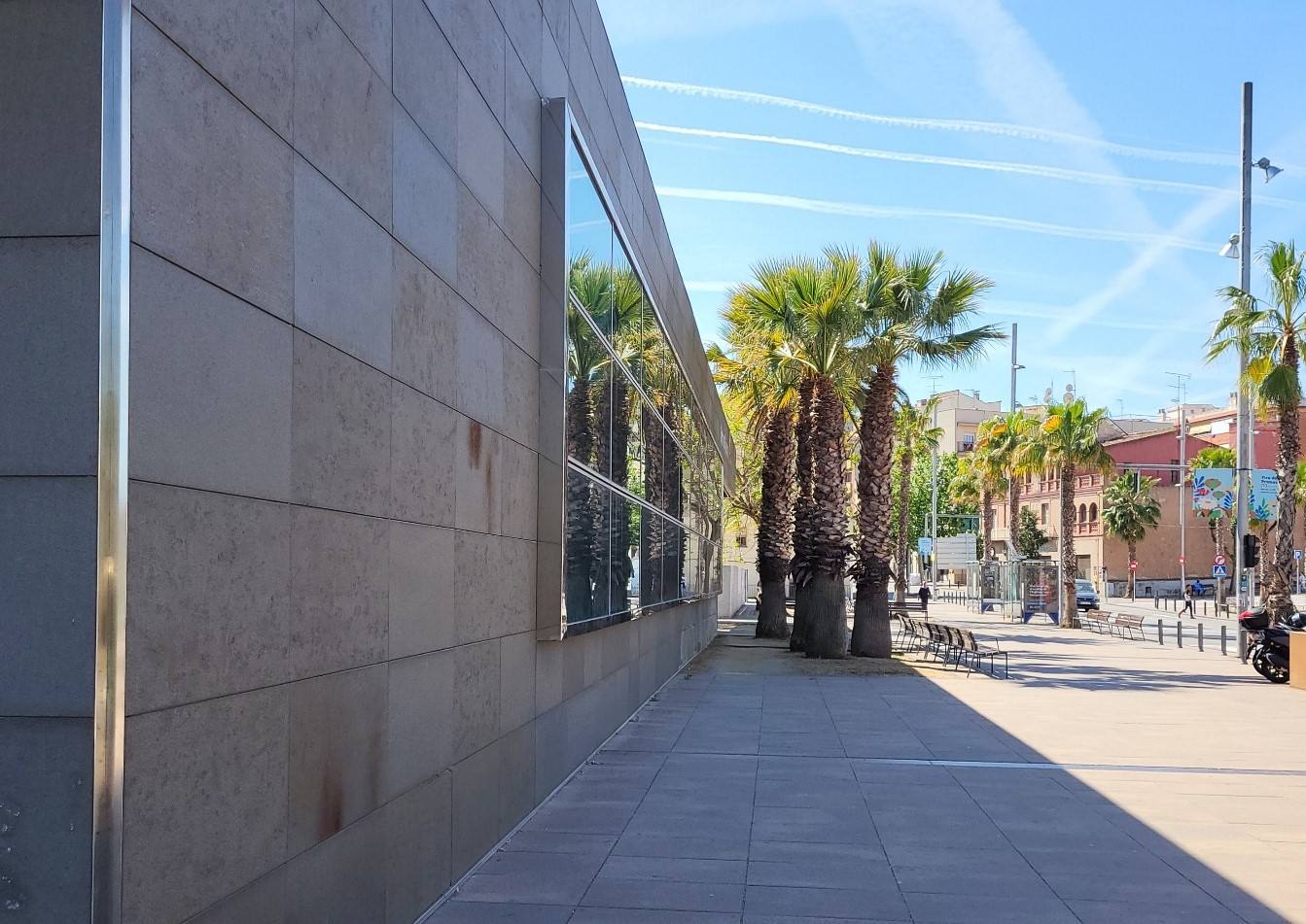 Il·luminació a l’entorn de l’estació de Martorell Central > FGC
