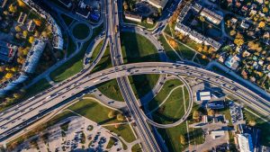 Mobilitat i connexions > Pexels. Aleksejs Bergmanis