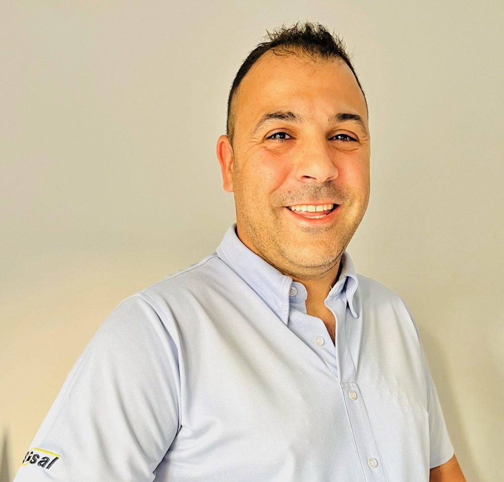 Jordi Cayuela, Conductor d’autobusos de l’empresa TUSGSAL