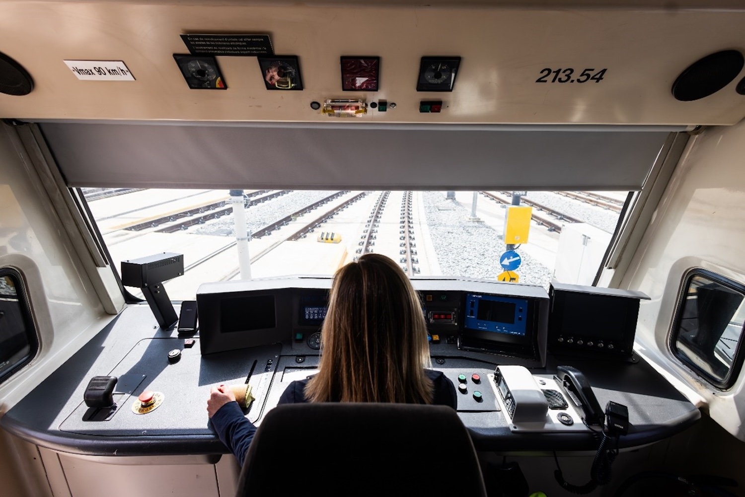 Ferrocarrils publica la convocatòria d'una vintena de maquinistes per a la futura operació del servei Lleida-Terrassa