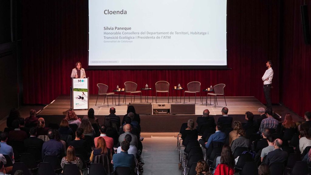 El Pla Director de Mobilitat que s’ha de desplegar a la Regió de Barcelona de 2026 fins a 2031 comença a dibuixar-se en una jornada inicial amb la participació d’administracions, empreses, professionals, entitats i ciutadania, i que ha clos la consellera Sílvia Paneque