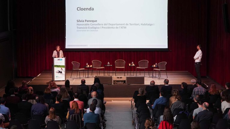 El Pla Director de Mobilitat que s’ha de desplegar a la Regió de Barcelona de 2026 fins a 2031 comença a dibuixar-se en una jornada inicial amb la participació d’administracions, empreses, professionals, entitats i ciutadania, i que ha clos la consellera Sílvia Paneque